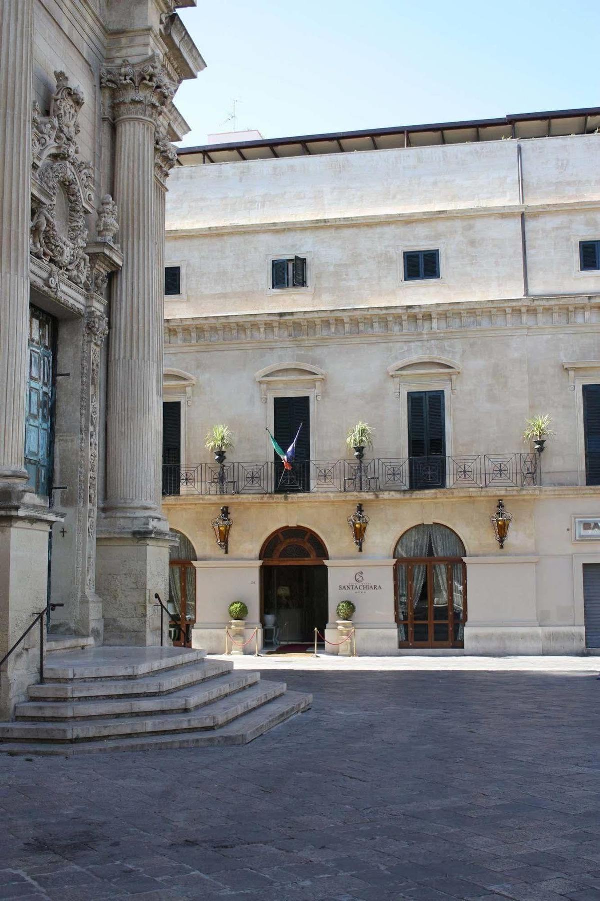 Suite Hotel Santa Chiara Lecce Eksteriør billede